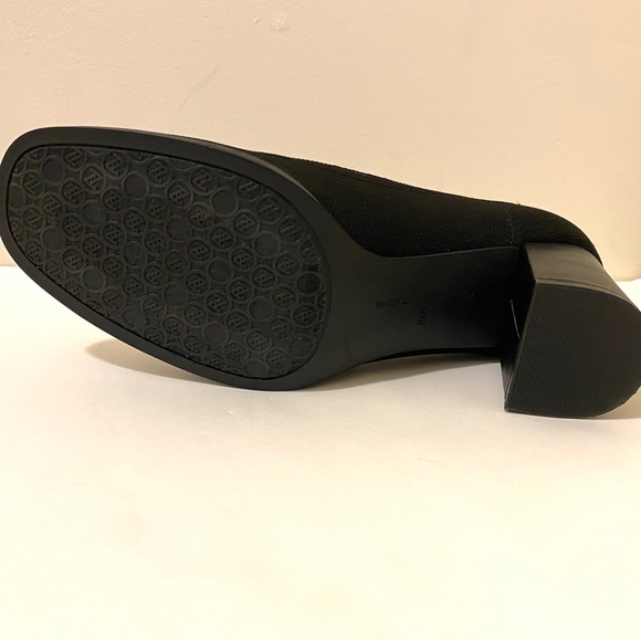 Adrienne Vittadini Brittiny Stretch Heeled Slip on *Right Foot Only* Single 8.5 - Picture 6 of 12